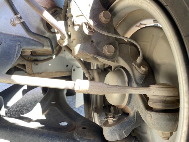 ハイゼットカーゴ 　社外アルミ　純正オーディオ　キーレス　ライトレベライザー　ＥＴＣ　Ｉ－ＳＴＯＰ（17枚目）