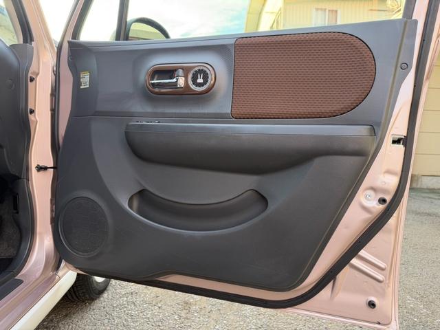 アルトラパン ＸＬ　スマートキー　アイドリングストップ　電動格納ミラー　シートヒーター　ベンチシート　ＣＶＴ　盗難防止システム　ＡＢＳ　ＣＤ　アルミホイール　衝突安全ボディ　エアコン　パワーステアリング　パワーウィンドウ（51枚目）