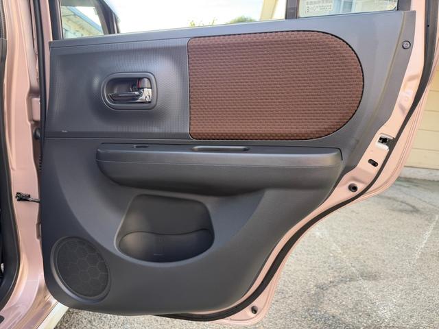 アルトラパン ＸＬ　スマートキー　アイドリングストップ　電動格納ミラー　シートヒーター　ベンチシート　ＣＶＴ　盗難防止システム　ＡＢＳ　ＣＤ　アルミホイール　衝突安全ボディ　エアコン　パワーステアリング　パワーウィンドウ（52枚目）