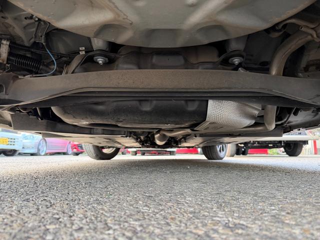 ヤリス ハイブリッドＺ　トヨタセーフティーセンス　バックモニター　シートヒーター　純正ディスプレイオーディオナビ　ＬＥＤヘッドライト　スマートキー　ＥＴＣ２．０（18枚目）