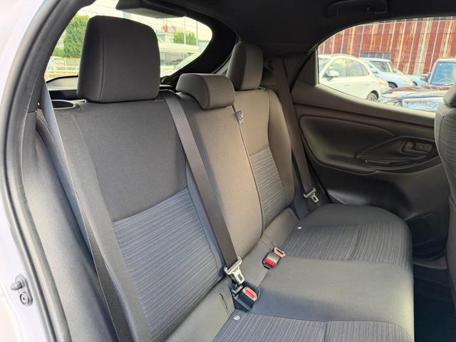 ヤリス ハイブリッドＺ　トヨタセーフティーセンス　バックモニター　シートヒーター　純正ディスプレイオーディオナビ　ＬＥＤヘッドライト　スマートキー　ＥＴＣ２．０（36枚目）