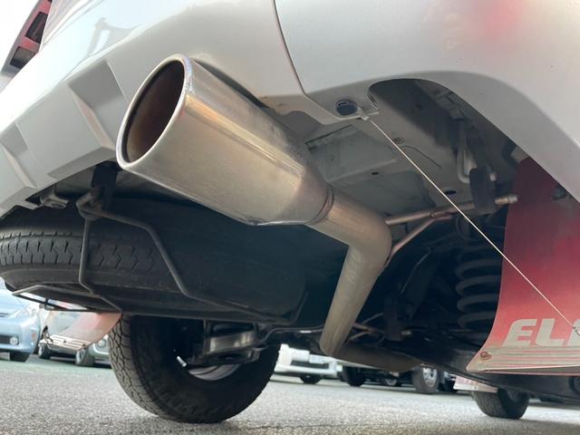 デリカD:5 シャモニー 4WD 両側電動スライド B/S/Fカメラ デルタフォース16AW AC100V電源 キセノンH/L イエローフォグ マッドガード(5枚目)