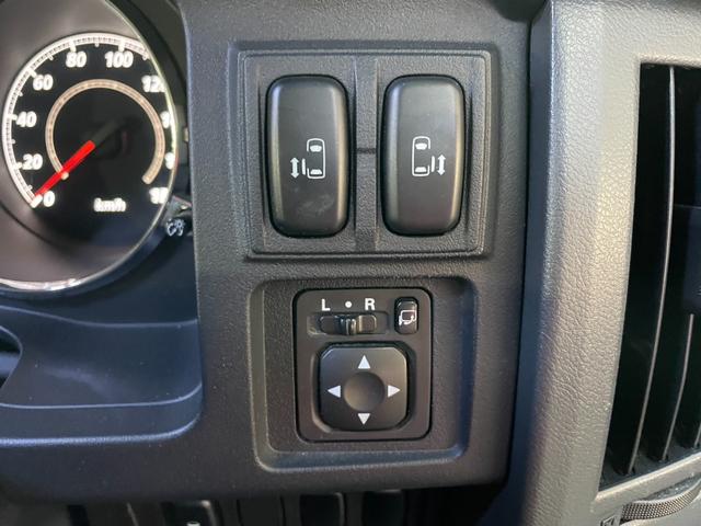 デリカD:5 シャモニー 4WD 両側電動スライド B/S/Fカメラ デルタフォース16AW AC100V電源 キセノンH/L イエローフォグ マッドガード(23枚目)