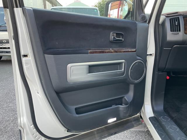 デリカD:5 シャモニー 4WD 両側電動スライド B/S/Fカメラ デルタフォース16AW AC100V電源 キセノンH/L イエローフォグ マッドガード(43枚目)