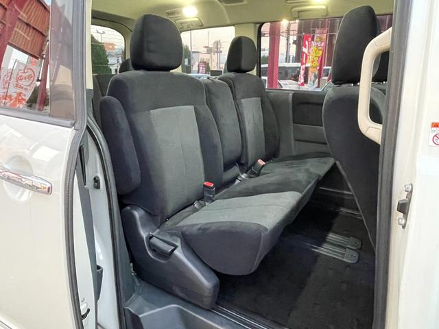 デリカD:5 シャモニー 4WD 両側電動スライド B/S/Fカメラ デルタフォース16AW AC100V電源 キセノンH/L イエローフォグ マッドガード(45枚目)