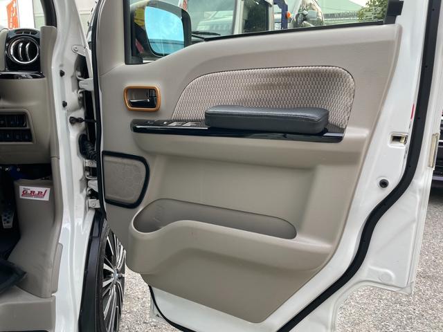 エブリイワゴン ＰＺターボスペシャル　ファイナルコネクション仕様　フルエアロ　ＫＹＢダウンサス／ショック　社外マフラー　外１６ＡＷ　ブーストメーター　両側Ｐスライド　衝突軽減Ｂ　Ｂカメラ　オートステップ　フルセグ　ドラレコ　ＥＴＣ２．０（35枚目）