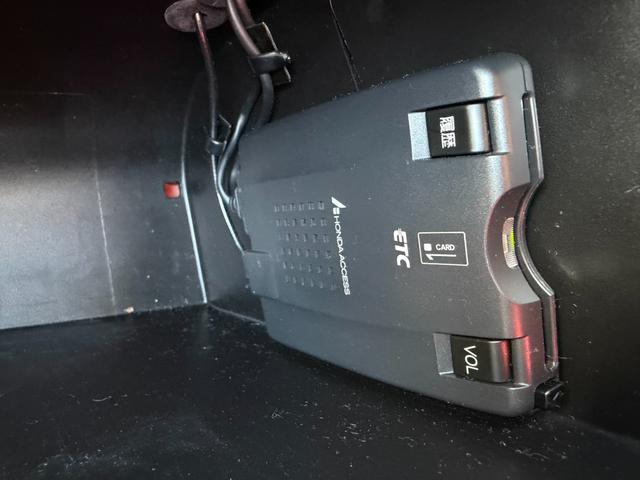 エディックス ２０Ｘ　ＥＴＣ　ナビ　ＴＶ　スマートキー　ＡＴ　アルミホイール　Ｂｌｕｅｔｏｏｔｈ　盗難防止システム　衝突安全ボディ　ＡＢＳ　エアコン　パワーステアリング　パワーウィンドウ（8枚目）