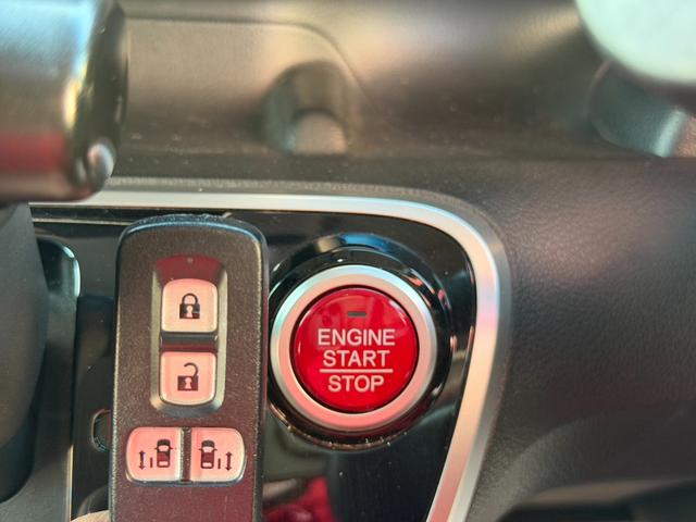 Ｎ－ＢＯＸ Ｇ　ＳＳパッケージ　ＥＴＣ　バックカメラ　両側電動スライドドア　ナビ　ＴＶ　ＨＩＤ　スマートキー　電動格納ミラー　シートヒーター　ベンチシート　ＣＶＴ　盗難防止システム　ＡＢＳ　ＥＳＣ　ＣＤ　ＵＳＢ（7枚目）