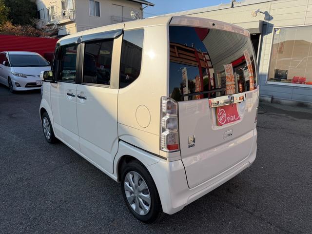 Ｎ－ＢＯＸ Ｇ　ＳＳパッケージ　ＥＴＣ　バックカメラ　両側電動スライドドア　ナビ　ＴＶ　ＨＩＤ　スマートキー　電動格納ミラー　シートヒーター　ベンチシート　ＣＶＴ　盗難防止システム　ＡＢＳ　ＥＳＣ　ＣＤ　ＵＳＢ（15枚目）