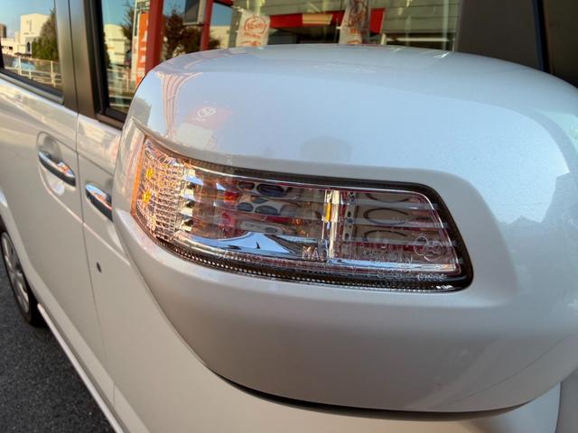 Ｎ－ＢＯＸ Ｇ　ＳＳパッケージ　ＥＴＣ　バックカメラ　両側電動スライドドア　ナビ　ＴＶ　ＨＩＤ　スマートキー　電動格納ミラー　シートヒーター　ベンチシート　ＣＶＴ　盗難防止システム　ＡＢＳ　ＥＳＣ　ＣＤ　ＵＳＢ（25枚目）