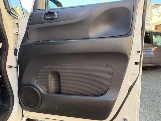 Ｎ－ＢＯＸ Ｇ　ＳＳパッケージ　ＥＴＣ　バックカメラ　両側電動スライドドア　ナビ　ＴＶ　ＨＩＤ　スマートキー　電動格納ミラー　シートヒーター　ベンチシート　ＣＶＴ　盗難防止システム　ＡＢＳ　ＥＳＣ　ＣＤ　ＵＳＢ（32枚目）