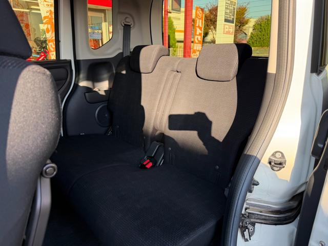 Ｎ－ＢＯＸ Ｇ　ＳＳパッケージ　ＥＴＣ　バックカメラ　両側電動スライドドア　ナビ　ＴＶ　ＨＩＤ　スマートキー　電動格納ミラー　シートヒーター　ベンチシート　ＣＶＴ　盗難防止システム　ＡＢＳ　ＥＳＣ　ＣＤ　ＵＳＢ（45枚目）