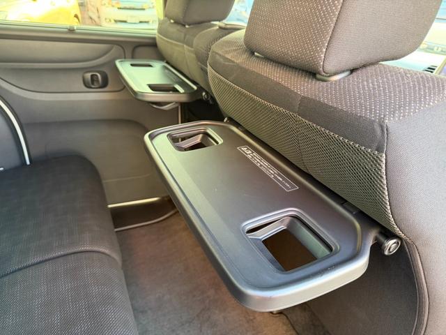 Ｎ－ＢＯＸ Ｇ　ＳＳパッケージ　ＥＴＣ　バックカメラ　両側電動スライドドア　ナビ　ＴＶ　ＨＩＤ　スマートキー　電動格納ミラー　シートヒーター　ベンチシート　ＣＶＴ　盗難防止システム　ＡＢＳ　ＥＳＣ　ＣＤ　ＵＳＢ（51枚目）