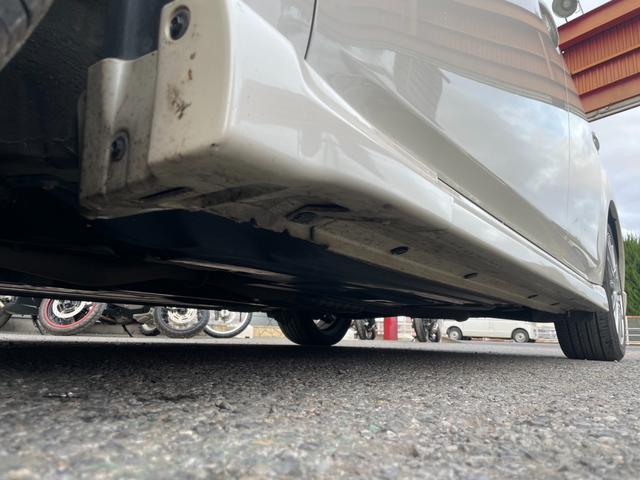 レガシィツーリングワゴン ターボ アイサイト Bカメラ リアスポイラー STIフロントリップ ビルシュタインサス マッキントシュ レーダークルーズ パドルシフト 電動シート ドラレコ STI18AW ETC(26枚目)