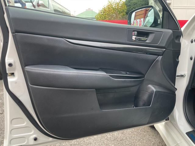 レガシィツーリングワゴン ターボ アイサイト Bカメラ リアスポイラー STIフロントリップ ビルシュタインサス マッキントシュ レーダークルーズ パドルシフト 電動シート ドラレコ STI18AW ETC(53枚目)