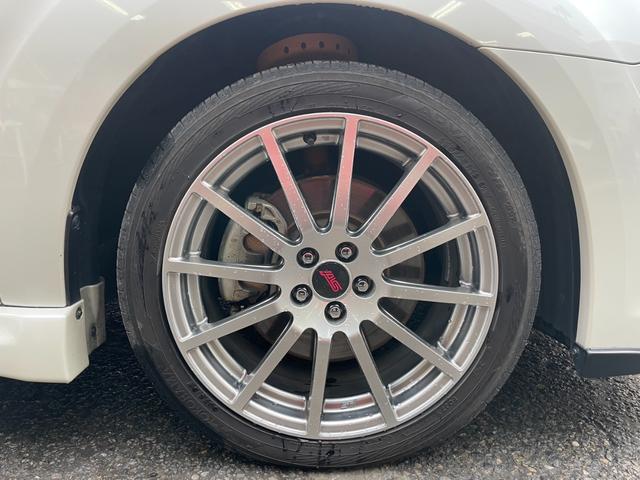 レガシィツーリングワゴン ターボ アイサイト Bカメラ リアスポイラー STIフロントリップ ビルシュタインサス マッキントシュ レーダークルーズ パドルシフト 電動シート ドラレコ STI18AW ETC(57枚目)