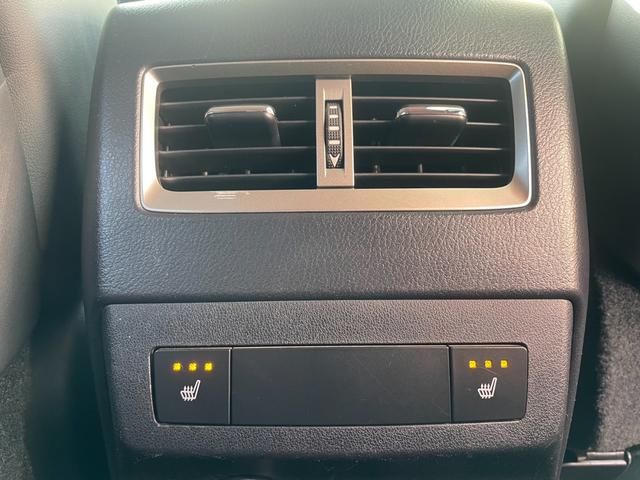 ＲＸ ＲＸ２００ｔ　バージョンＬ　ナビ　フルセグ　ブルーレイ　全方位カメラ　レーダークルーズ　ＨＵＤ　Ｐバックドア　全席電動／ヒーター　ベンチレーション　ＡＣ１００Ｖ　シーケンシャルウィンカー　ＥＴＣ２．０　ステアヒーター　トノカバー（13枚目）