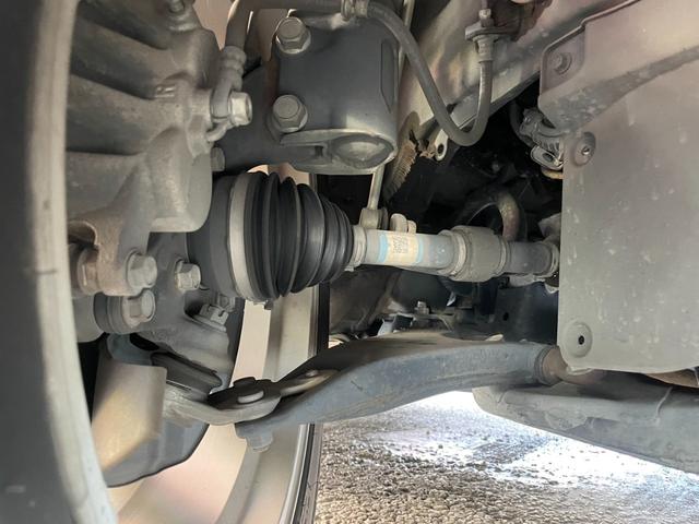 ＲＸ ＲＸ２００ｔ　バージョンＬ　ナビ　フルセグ　ブルーレイ　全方位カメラ　レーダークルーズ　ＨＵＤ　Ｐバックドア　全席電動／ヒーター　ベンチレーション　ＡＣ１００Ｖ　シーケンシャルウィンカー　ＥＴＣ２．０　ステアヒーター　トノカバー（46枚目）