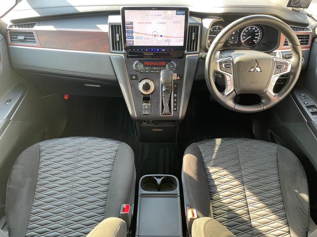 デリカD:5 P アルパイン11型ナビ フルセグ フロント/サイド/リアガード ガナドールマフラー 全方位モニター オートステップ 両側Pスライド Pバックドア レーダークルーズ シート/ステアヒーター AC100V(2枚目)