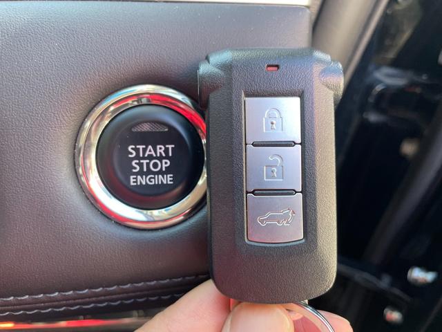 デリカD:5 P アルパイン11型ナビ フルセグ フロント/サイド/リアガード ガナドールマフラー 全方位モニター オートステップ 両側Pスライド Pバックドア レーダークルーズ シート/ステアヒーター AC100V(14枚目)