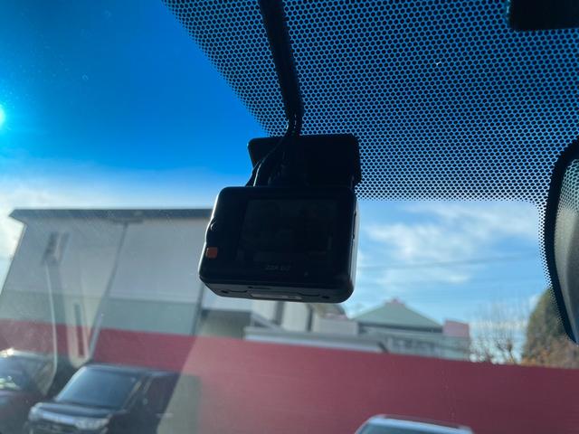 デリカD:5 P アルパイン11型ナビ フルセグ フロント/サイド/リアガード ガナドールマフラー 全方位モニター オートステップ 両側Pスライド Pバックドア レーダークルーズ シート/ステアヒーター AC100V(24枚目)