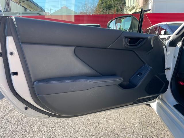 ＧＲ８６ ＲＣ　アルパイン９インチナビ　６ＭＴ　Ｂカメラ　アイサイト　フルセグ　障害物センサー　レーダークルーズ（38枚目）