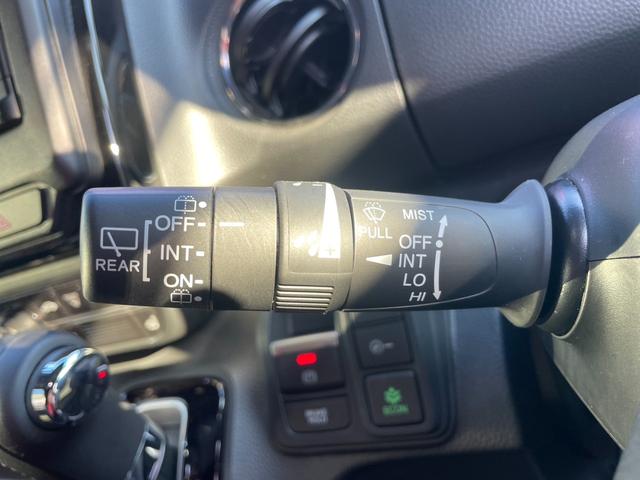 Ｎ－ＢＯＸカスタム Ｌターボ　衝突軽減Ｂ　ＬＫＡＳ　両側Ｐスライド　レーダークルーズ　障害物センサー　シートヒーター　Ａブレーキホールド　ハーフレザーシート　ＥＴＣ　スマートキー　シェードガラス　シートバックテーブル　純１５ＡＷ（26枚目）