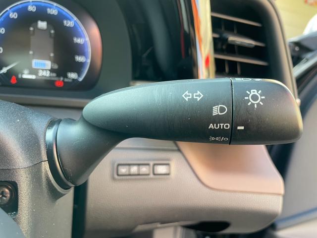 クラウンクロスオーバー Ｇアドバンスド・レザーパッケージ　衝突軽減Ｂ　パノラミックビューＭ　３眼ＬＥＤ　ＢＳＭ　ＨＵＤ　レーダークルーズ　デジタルインナーミラー　暖冷パワーシート　Ｐバックドア　ドラレコ　ＡＣ１００Ｖ　ワイヤレス充電　フルセグ　ＥＴＣ２．０（33枚目）