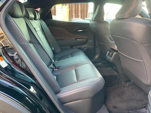 クラウンクロスオーバー Ｇアドバンスド・レザーパッケージ　衝突軽減Ｂ　パノラミックビューＭ　３眼ＬＥＤ　ＢＳＭ　ＨＵＤ　レーダークルーズ　デジタルインナーミラー　暖冷パワーシート　Ｐバックドア　ドラレコ　ＡＣ１００Ｖ　ワイヤレス充電　フルセグ　ＥＴＣ２．０（53枚目）