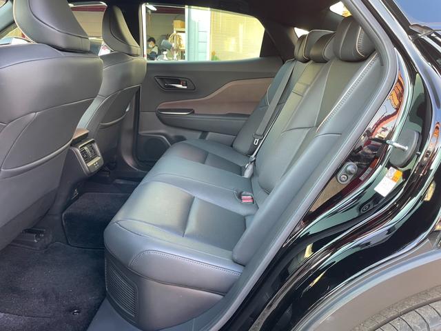 クラウンクロスオーバー Ｇアドバンスド・レザーパッケージ　衝突軽減Ｂ　パノラミックビューＭ　３眼ＬＥＤ　ＢＳＭ　ＨＵＤ　レーダークルーズ　デジタルインナーミラー　暖冷パワーシート　Ｐバックドア　ドラレコ　ＡＣ１００Ｖ　ワイヤレス充電　フルセグ　ＥＴＣ２．０（55枚目）