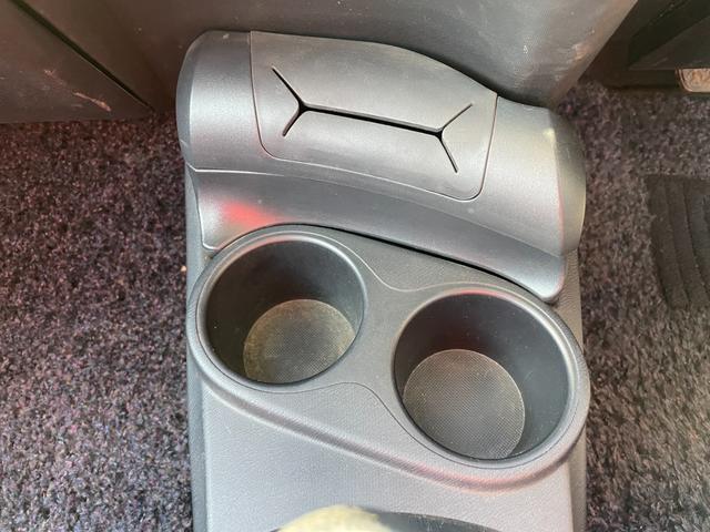 アクア Ｓ　Ｂカメラ　スマートキー　ワンセグ　オート付ライト　オートエアコン　ＥＴＣ　ウィンカーミラー　ライトレベライザー　バニティミラー　外１５ＡＷ（16枚目）