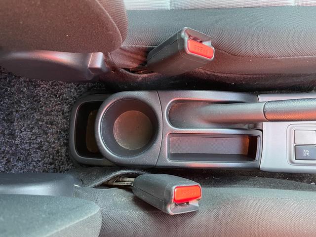 アクア Ｓ　Ｂカメラ　スマートキー　ワンセグ　オート付ライト　オートエアコン　ＥＴＣ　ウィンカーミラー　ライトレベライザー　バニティミラー　外１５ＡＷ（17枚目）