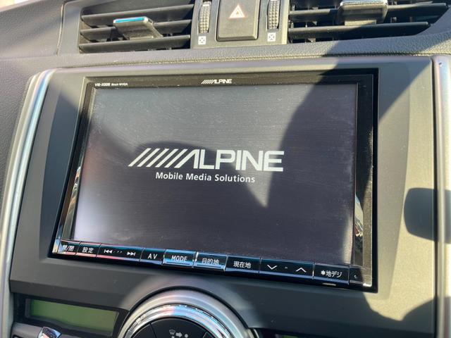 マークＸ プレミアム　アルパイン８型ナビ　フルセグ　Ｂカメラ　車高調　社外１９インチアルミ　クルコン　シートヒーター　パワーシート　シェードガラス　ウッドコンビステリモ　オート付ＨＩＤ　ＬＥＤフォグ　ビルトインＥＴＣ（5枚目）