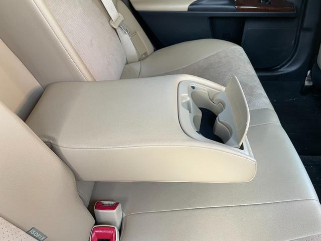 マークＸ プレミアム　アルパイン８型ナビ　フルセグ　Ｂカメラ　車高調　社外１９インチアルミ　クルコン　シートヒーター　パワーシート　シェードガラス　ウッドコンビステリモ　オート付ＨＩＤ　ＬＥＤフォグ　ビルトインＥＴＣ（21枚目）