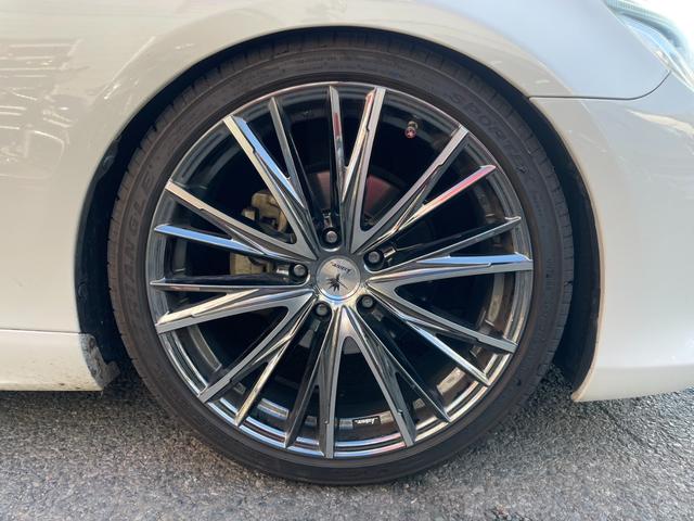 マークＸ プレミアム　アルパイン８型ナビ　フルセグ　Ｂカメラ　車高調　社外１９インチアルミ　クルコン　シートヒーター　パワーシート　シェードガラス　ウッドコンビステリモ　オート付ＨＩＤ　ＬＥＤフォグ　ビルトインＥＴＣ（49枚目）