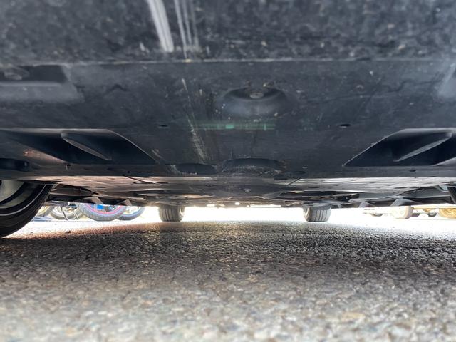 クラウンハイブリッド アスリートＳ　Ｂカメラ　Ｆ／Ｓ／Ｒエアロ　サンルーフ　モデリスタマフラー　リアスポイラー　純１８ＡＷ　クルコン　暖冷シート　フルセグ　ＥＴＣ　Ｐシート　Ｈ／Ｌウォッシャー　ウッドコンビステリモ　シェードガラス（18枚目）