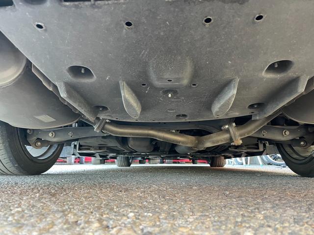 クラウンハイブリッド アスリートＳ　Ｂカメラ　Ｆ／Ｓ／Ｒエアロ　サンルーフ　モデリスタマフラー　リアスポイラー　純１８ＡＷ　クルコン　暖冷シート　フルセグ　ＥＴＣ　Ｐシート　Ｈ／Ｌウォッシャー　ウッドコンビステリモ　シェードガラス（19枚目）