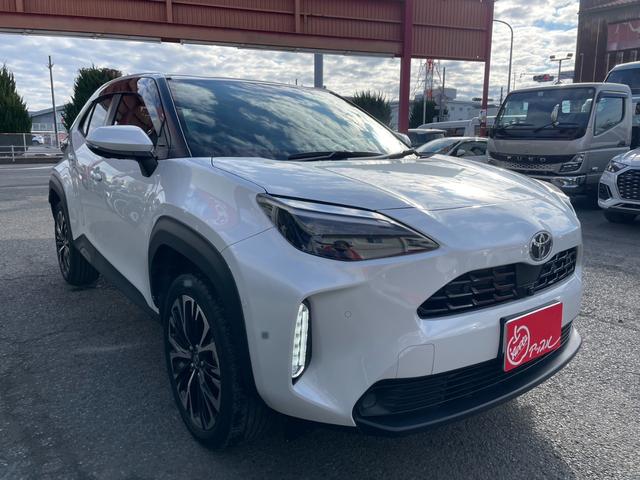 ヤリスクロス ワンオーナー パノラミックビューモニター アドバンストパーク BSM レーダークルーズ シートヒーター ステアヒーター AC100V ETC2.0 前後ドラレコ アームレスト ハーフレザー 純18AW(53枚目)