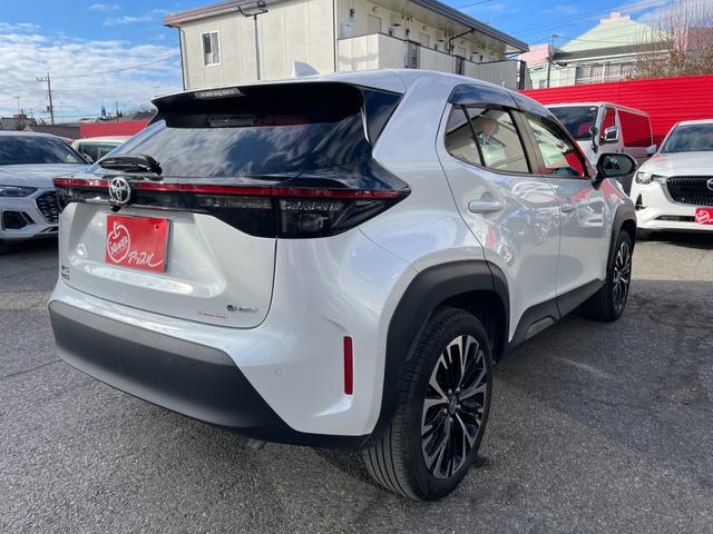 ヤリスクロス ワンオーナー パノラミックビューモニター アドバンストパーク BSM レーダークルーズ シートヒーター ステアヒーター AC100V ETC2.0 前後ドラレコ アームレスト ハーフレザー 純18AW(64枚目)