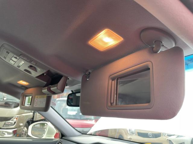 クラウンハイブリッド アスリートＳ　Ｂカメラ　プリクラッシュセーフティ　ＬＤＡ　レーダークルーズ　障害物センサー　ハンドル／シートヒーター　Ａ防眩ミラー　シェードガラス　純１７ＡＷ　パワーシート　ＥＴＣ（25枚目）