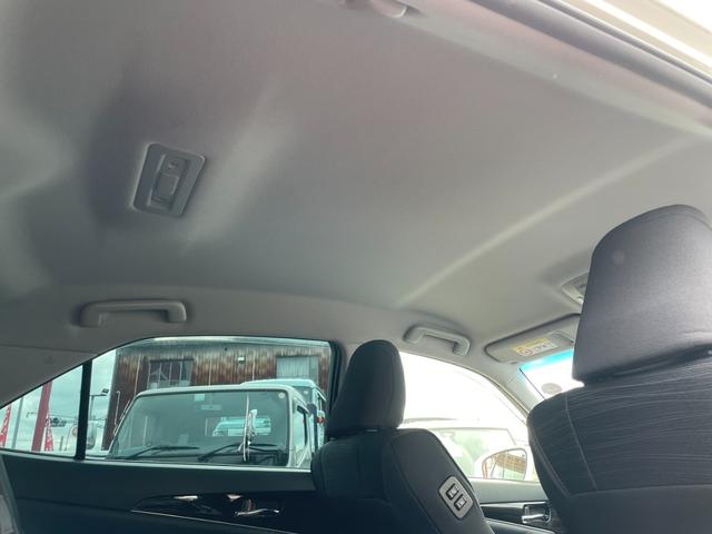 クラウンハイブリッド アスリートＳ　Ｂカメラ　プリクラッシュセーフティ　ＬＤＡ　レーダークルーズ　障害物センサー　ハンドル／シートヒーター　Ａ防眩ミラー　シェードガラス　純１７ＡＷ　パワーシート　ＥＴＣ（37枚目）