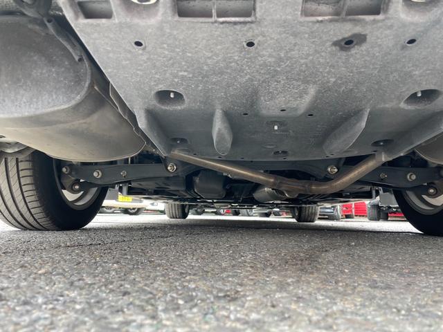 クラウンハイブリッド アスリートＳ　Ｂカメラ　プリクラッシュセーフティ　ＬＤＡ　レーダークルーズ　障害物センサー　ハンドル／シートヒーター　Ａ防眩ミラー　シェードガラス　純１７ＡＷ　パワーシート　ＥＴＣ（45枚目）