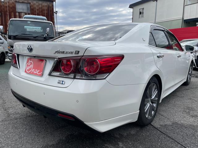 クラウンハイブリッド アスリートＳ　Ｂカメラ　プリクラッシュセーフティ　ＬＤＡ　レーダークルーズ　障害物センサー　ハンドル／シートヒーター　Ａ防眩ミラー　シェードガラス　純１７ＡＷ　パワーシート　ＥＴＣ（62枚目）