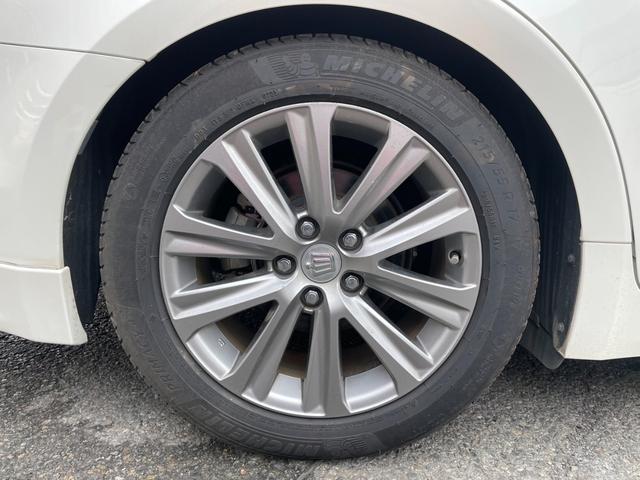 クラウンハイブリッド アスリートＳ　Ｂカメラ　プリクラッシュセーフティ　ＬＤＡ　レーダークルーズ　障害物センサー　ハンドル／シートヒーター　Ａ防眩ミラー　シェードガラス　純１７ＡＷ　パワーシート　ＥＴＣ（64枚目）