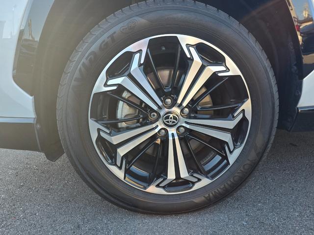 ＲＡＶ４ ＰＨＶ Ｚ　ワンオーナー　ユーザー仕入れ車両（4枚目）