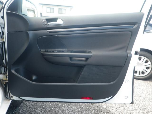 ゴルフヴァリアント TSIトレンドラインブルーモーションテクノロジー TSIトレンドラインブルーモーションテクノロジー(5名)(26枚目)