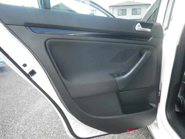 ゴルフヴァリアント TSIトレンドラインブルーモーションテクノロジー TSIトレンドラインブルーモーションテクノロジー(5名)(29枚目)