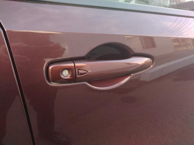 オーラ Ｇ　純正ナビ　全方位カメラ　衝突被害軽減ブレーキ　障害物センサー　プロパイロット　ＢＯＳＥスピーカー　シートヒーター　ステアリングヒーター　ドラレコ　ＬＥＤヘッドランプ　ＥＴＣ　禁煙車　ワンオーナー（9枚目）