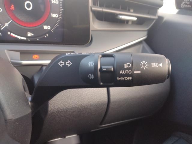 オーラ Ｇ　純正ナビ　全方位カメラ　衝突被害軽減ブレーキ　障害物センサー　プロパイロット　ＢＯＳＥスピーカー　シートヒーター　ステアリングヒーター　ドラレコ　ＬＥＤヘッドランプ　ＥＴＣ　禁煙車　ワンオーナー（17枚目）