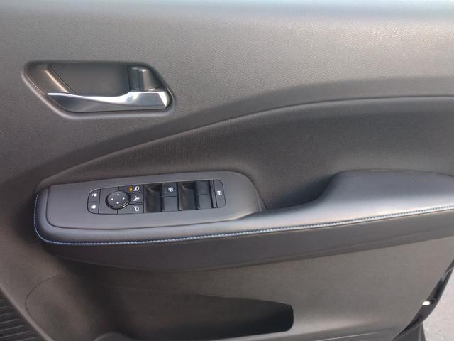 ノート オーテック　純正ナビ　全方位カメラ　衝突被害軽減ブレーキ　障害物センサー　プロパイロット　前後ドライブレコダー　ＬＥＤヘッドランプ　ＥＴＣ　デジタルルームミラー　禁煙車　ワンオーナー（23枚目）